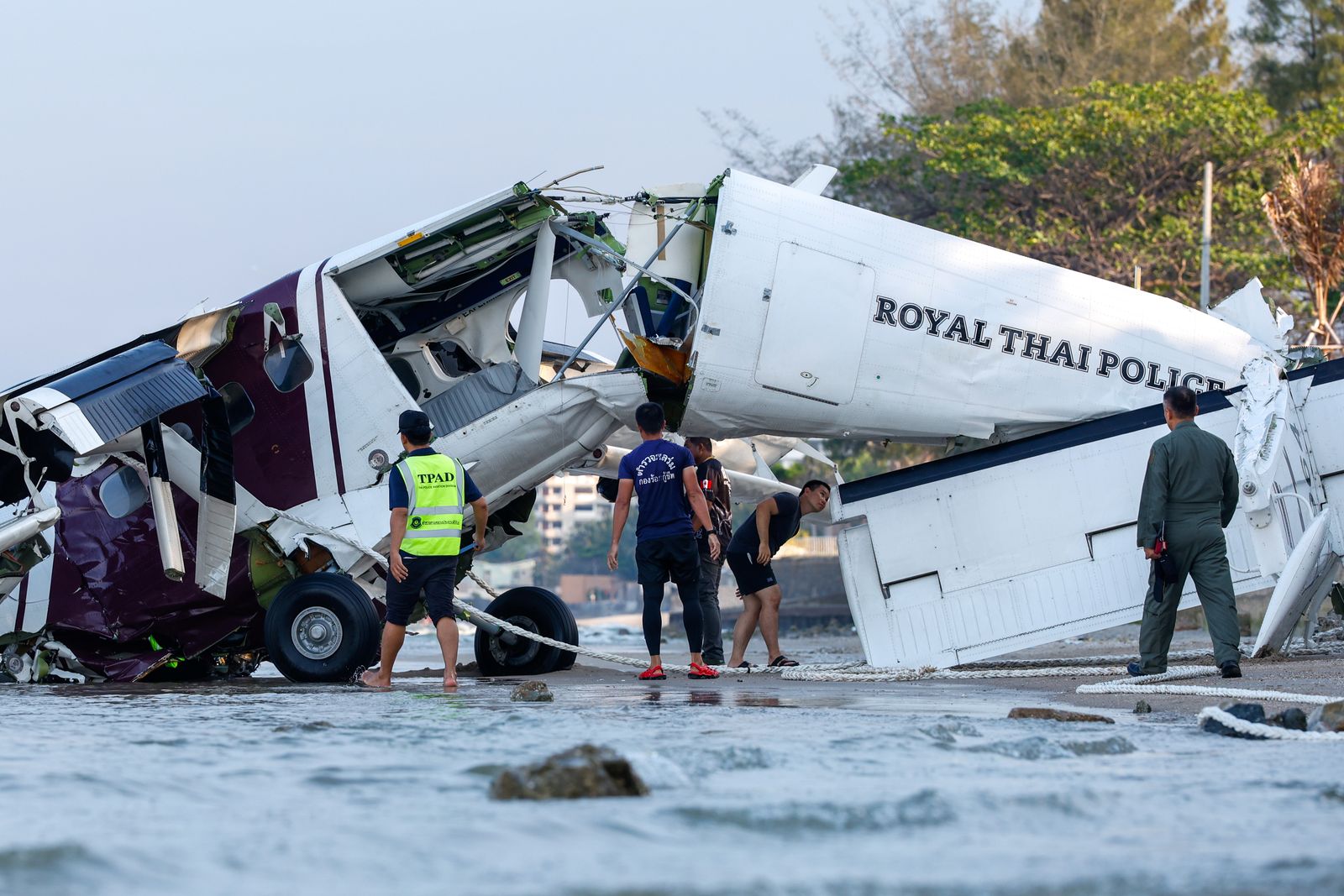 A police aviation unit aircraft crashed 
