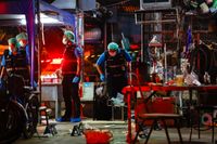 Police 7 shots dead