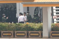  First Group of Chinese Nationals Freed from Scam 